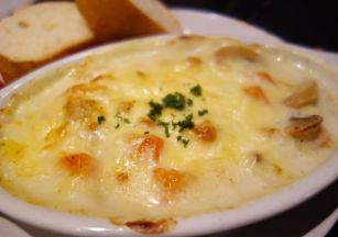 【クラシックカフェ 赤坂 カーサクラシカ】【冬…大きなホタテのシーフードグラタン】税込 1,300円 